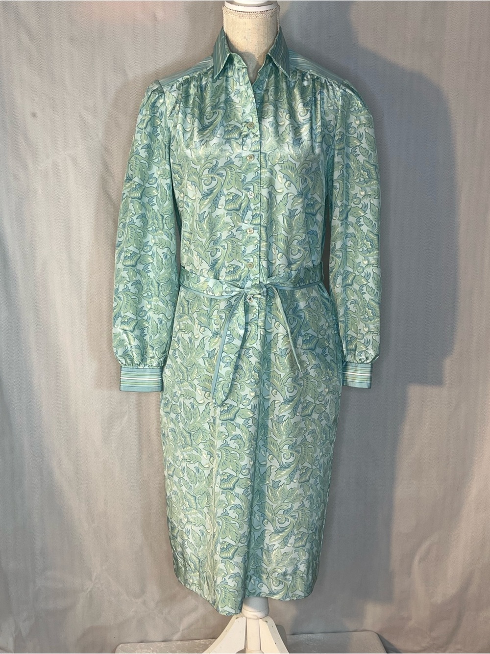 Schrader Sport Vintage Shirt Dress Sea Foam Green Damask Floral Long Sleeves 4P